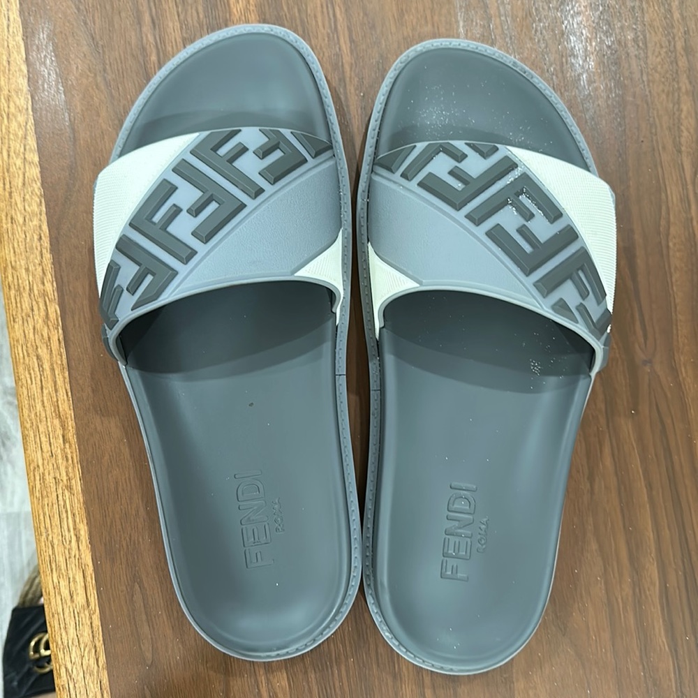 Men Fendi slides size 10 brand new no tags